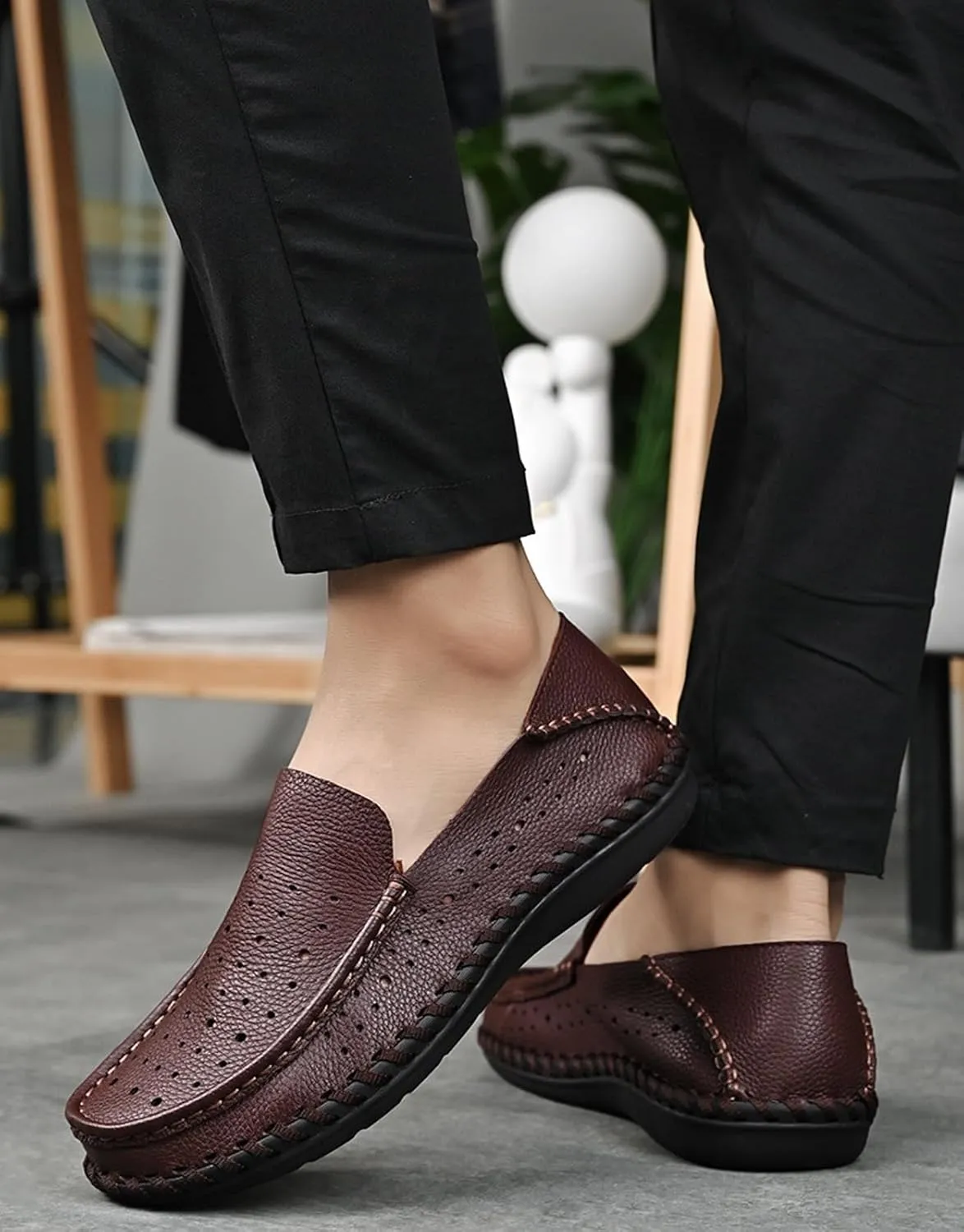 Men's Genuine Leather Hand-Stitched Loafers & Slip-Ons,Comfortable Slip-On Soft-Soled Casual Flats,Outdoor Non-Slip Casual Walking and Driving Business Formal Shoes