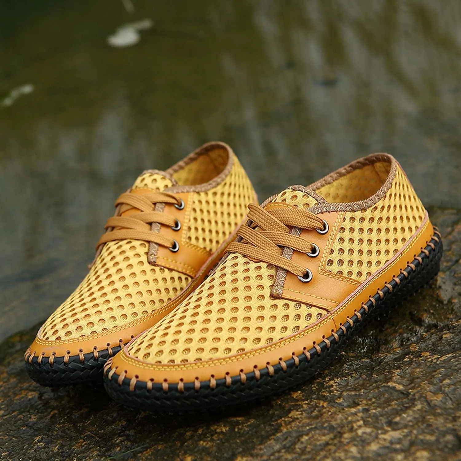 Water Shoes Men's Hiking Shoes Breathable Quick Drying Beach Shoes Travel Camping Adventure Off-Road Sneakers Non-Slip Barefoot Water Sneakers Lightweight Walking Sandals